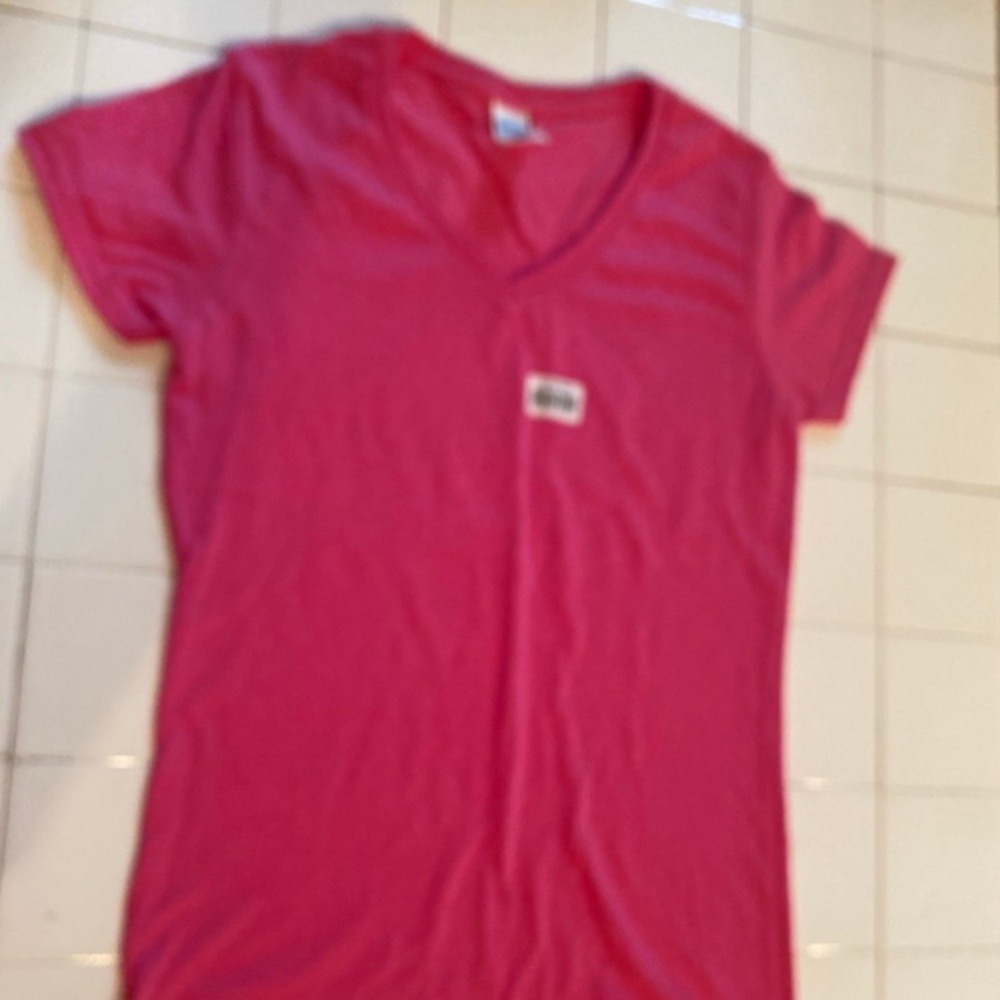 New V collar top